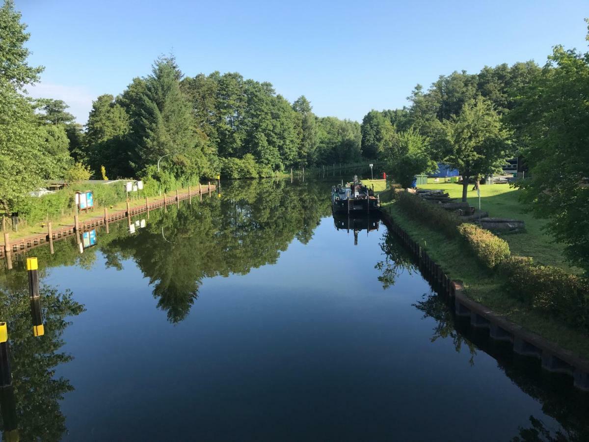 Ferienhaus Im Fischersteig Wustrow  Luaran gambar