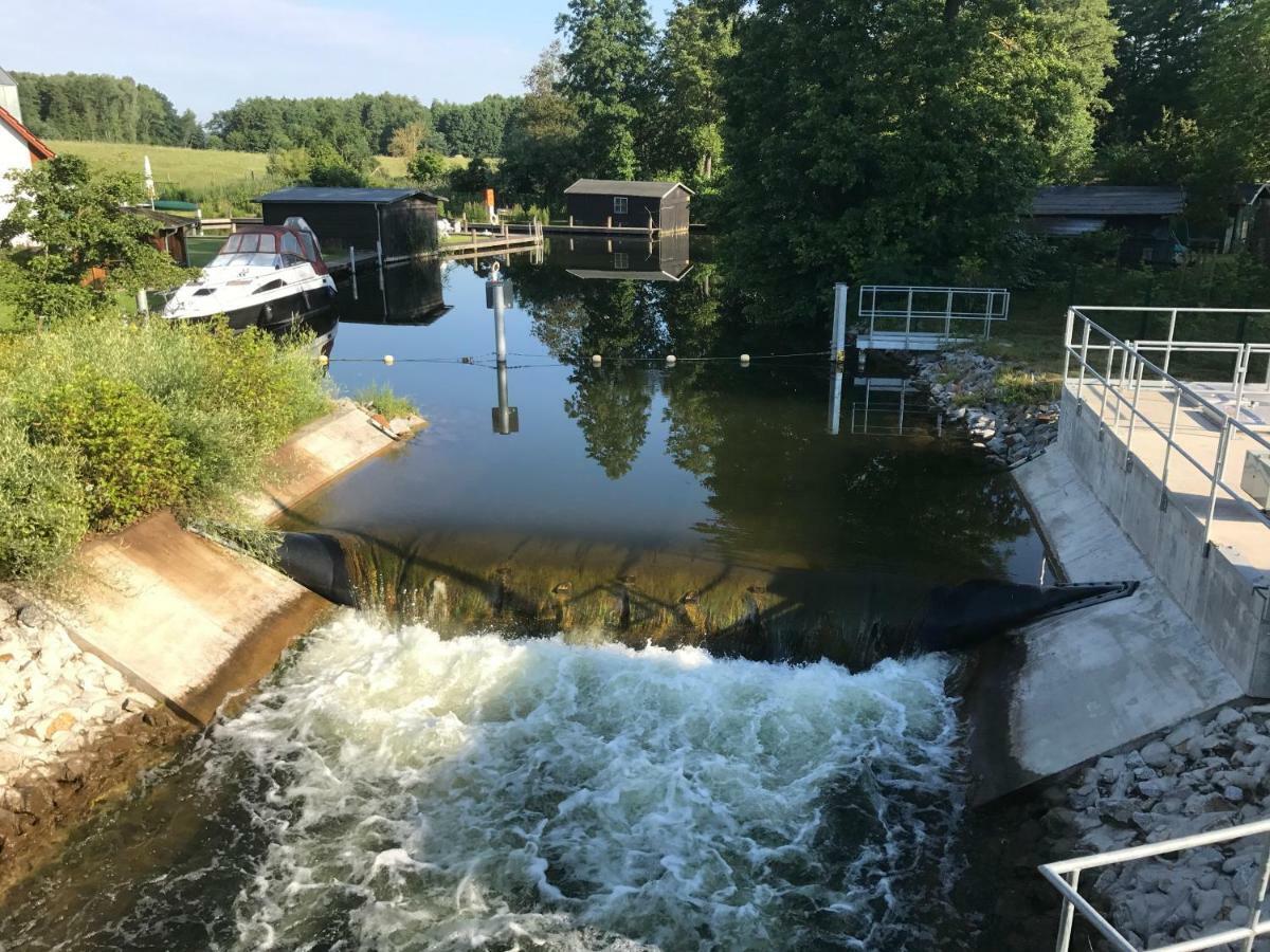 Ferienhaus Im Fischersteig Wustrow  Luaran gambar